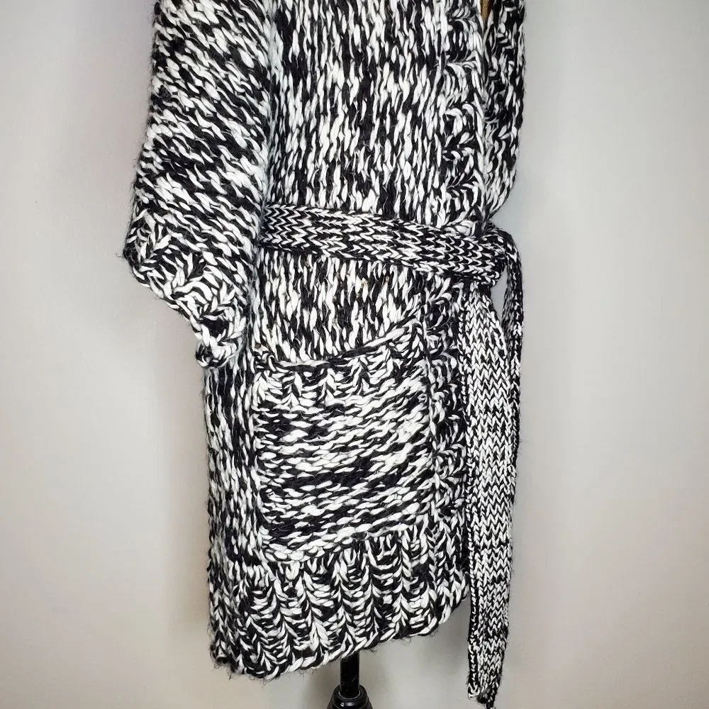 NWT Little Lies with Anthropologie Wanda Marled Cardigan Size S/M